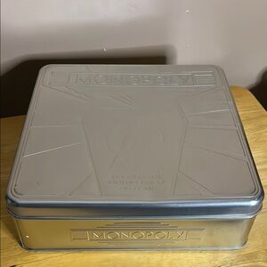 😄Monopoly 70th anniversary metal case